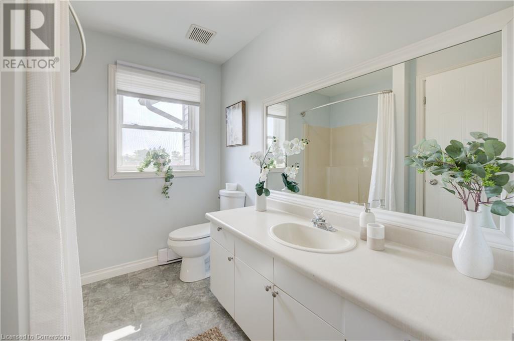 Photo 27 of 47 for 18 Sauble River Road Unit# 6