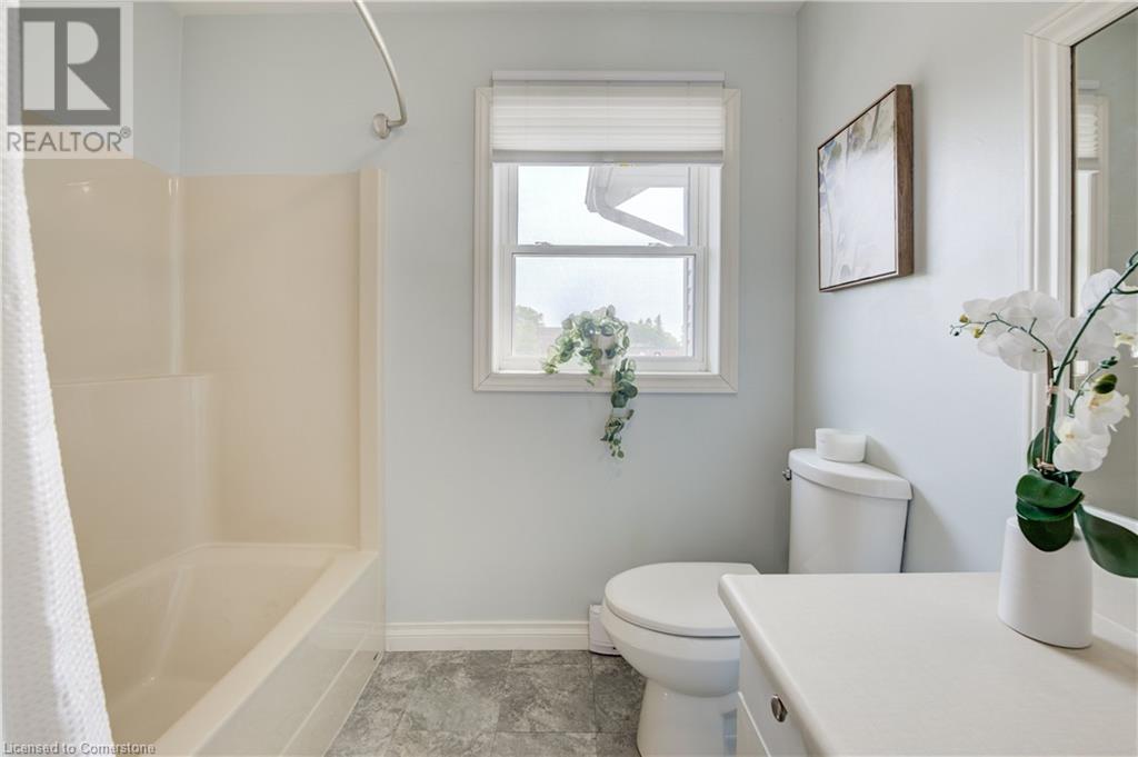 Photo 28 of 47 for 18 Sauble River Road Unit# 6