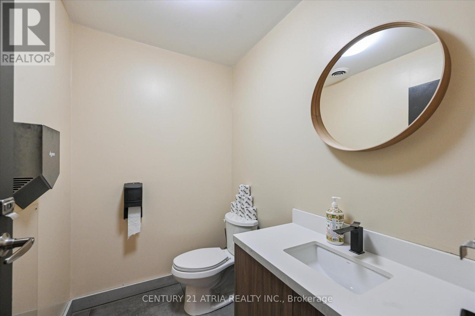41 Baldwin Street, Toronto, Ontario  M5T 1L1 - Photo 11 - C12313719