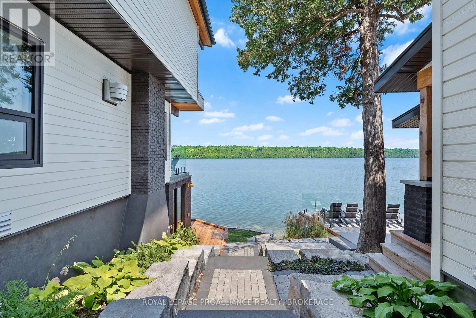 1111 Heron Lane, Frontenac, Ontario  K0H 1X0 - Photo 5 - X12318353