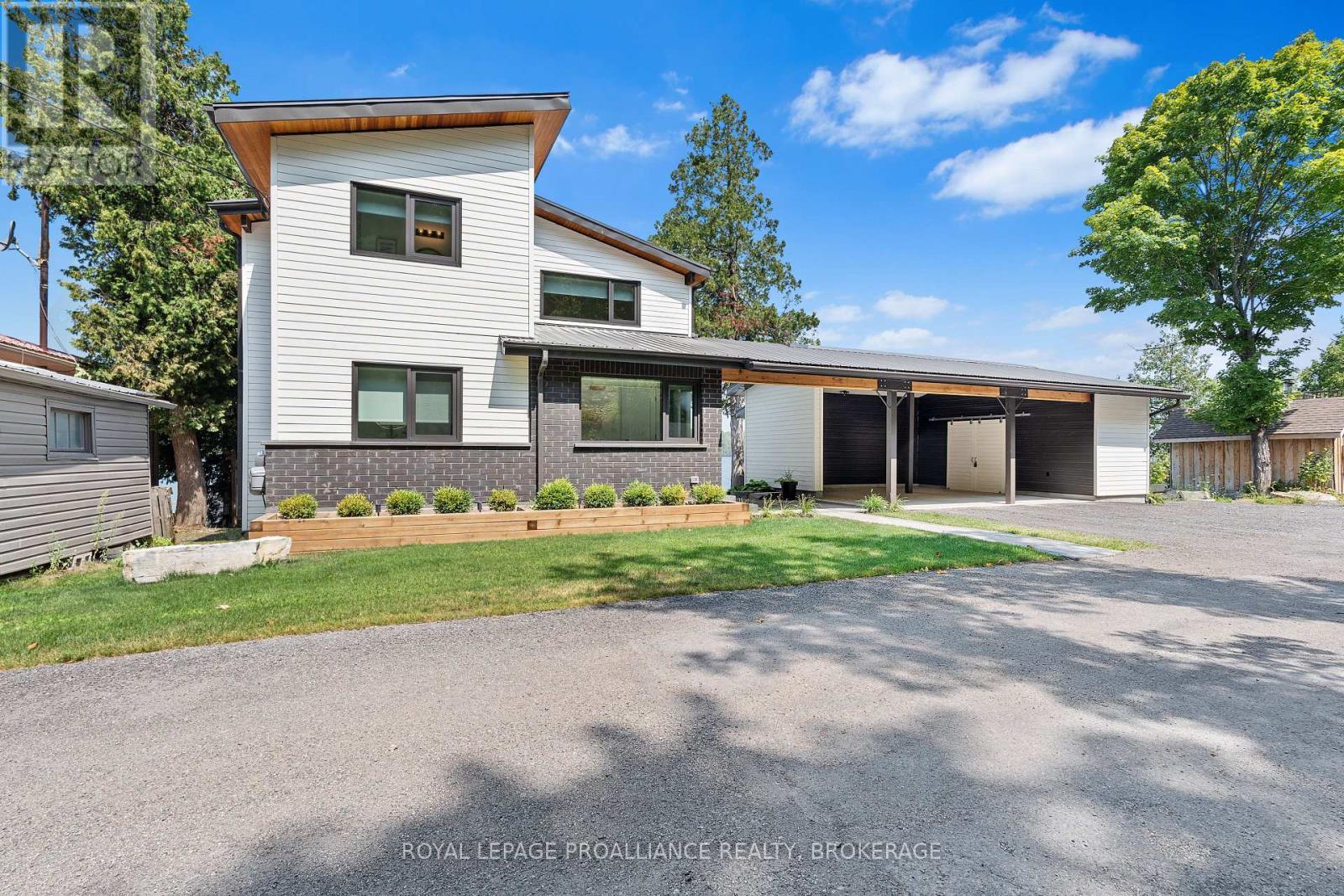 1111 Heron Lane, Frontenac, Ontario  K0H 1X0 - Photo 4 - X12318353