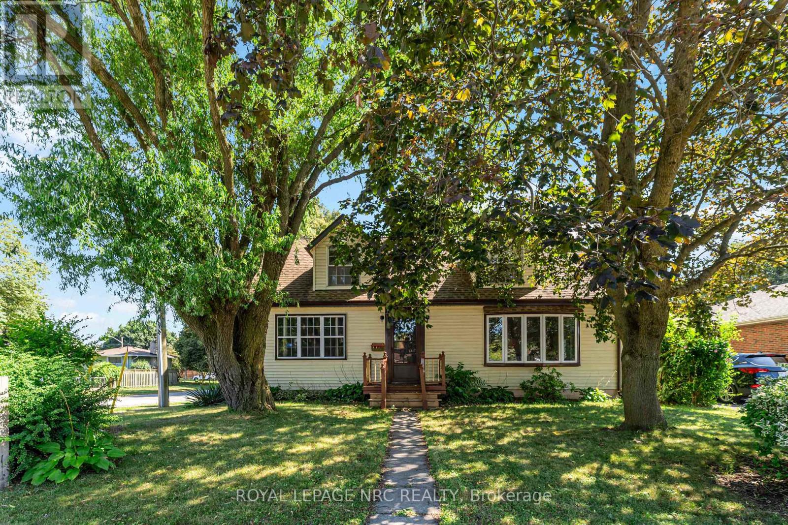 Property at 6528 RIALL STREET image 1