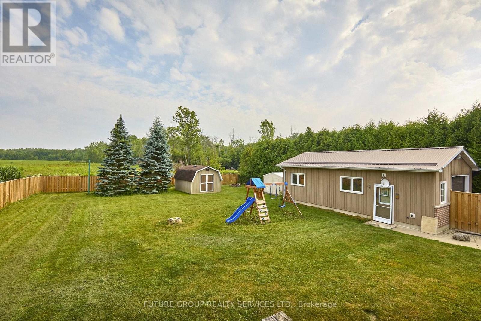 5 Burke Street, Georgina, Ontario  L0E 1R0 - Photo 24 - N12322682
