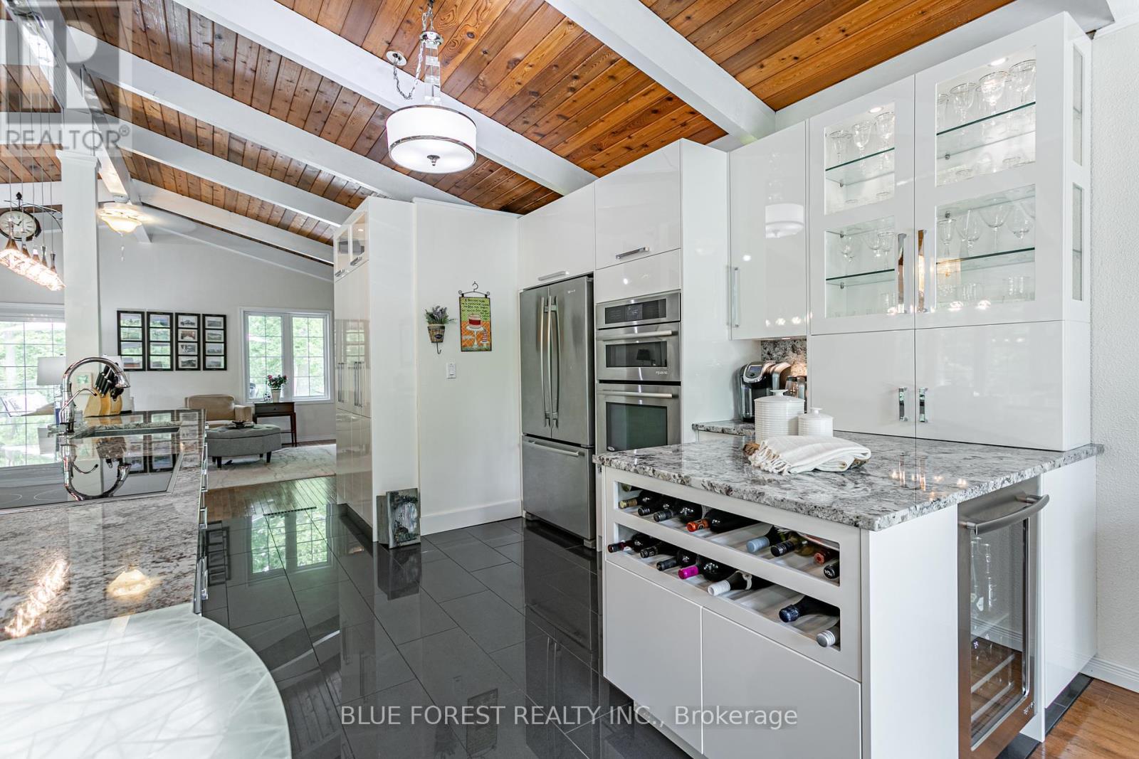 5721 Marion Street, Thames Centre, Ontario  N0L 1G4 - Photo 14 - X12322705