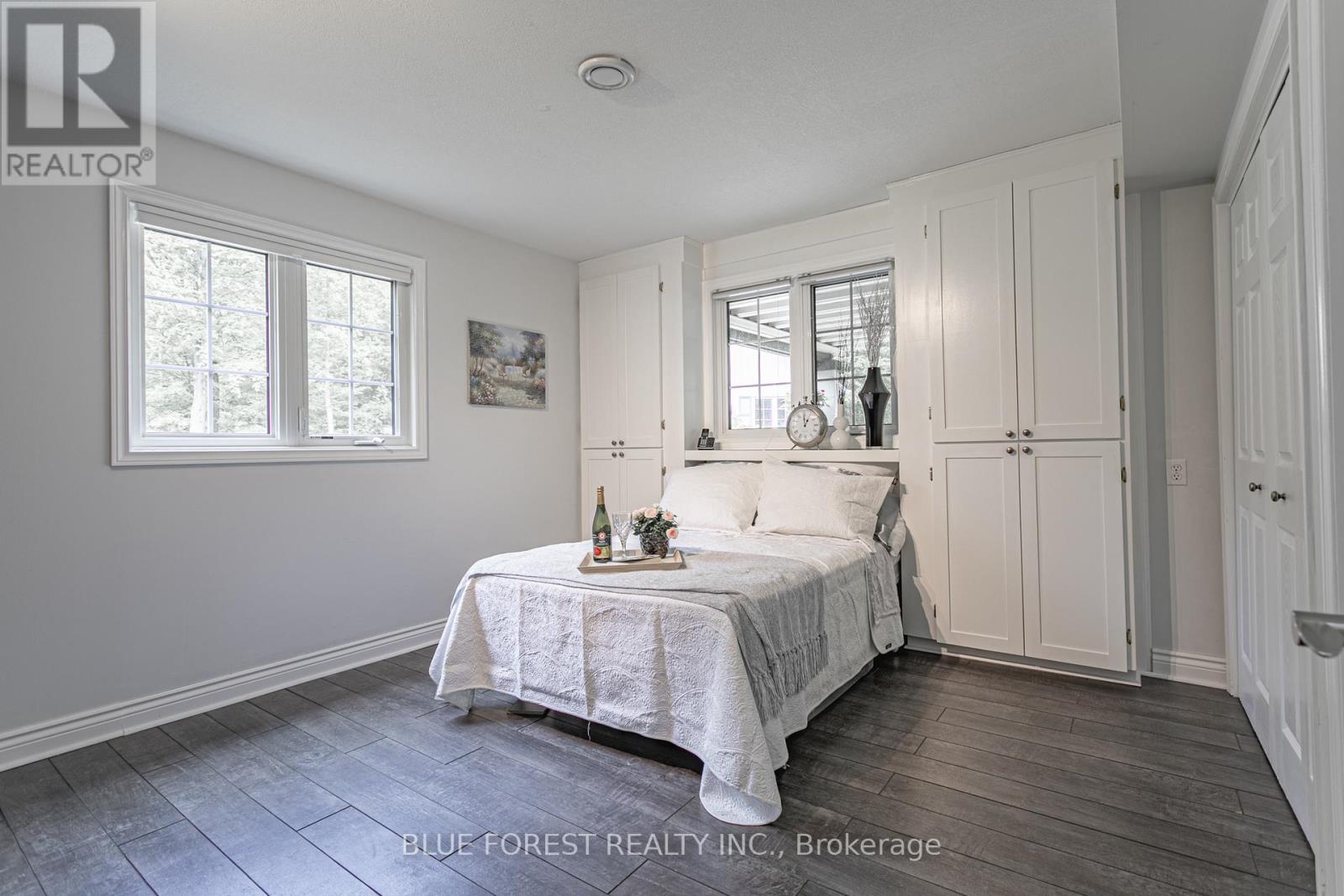 5721 Marion Street, Thames Centre, Ontario  N0L 1G4 - Photo 22 - X12322705