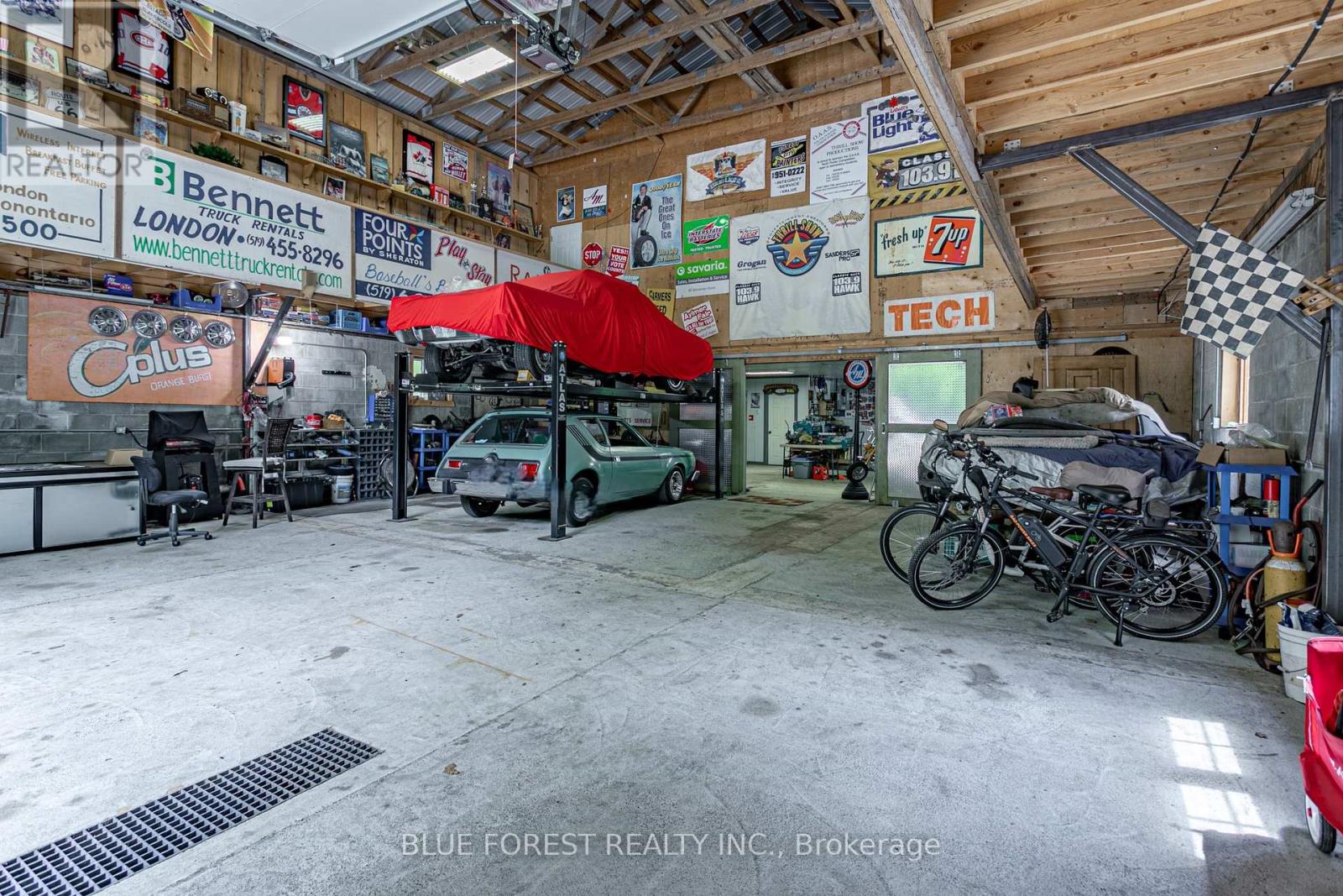 5721 Marion Street, Thames Centre, Ontario  N0L 1G4 - Photo 36 - X12322705