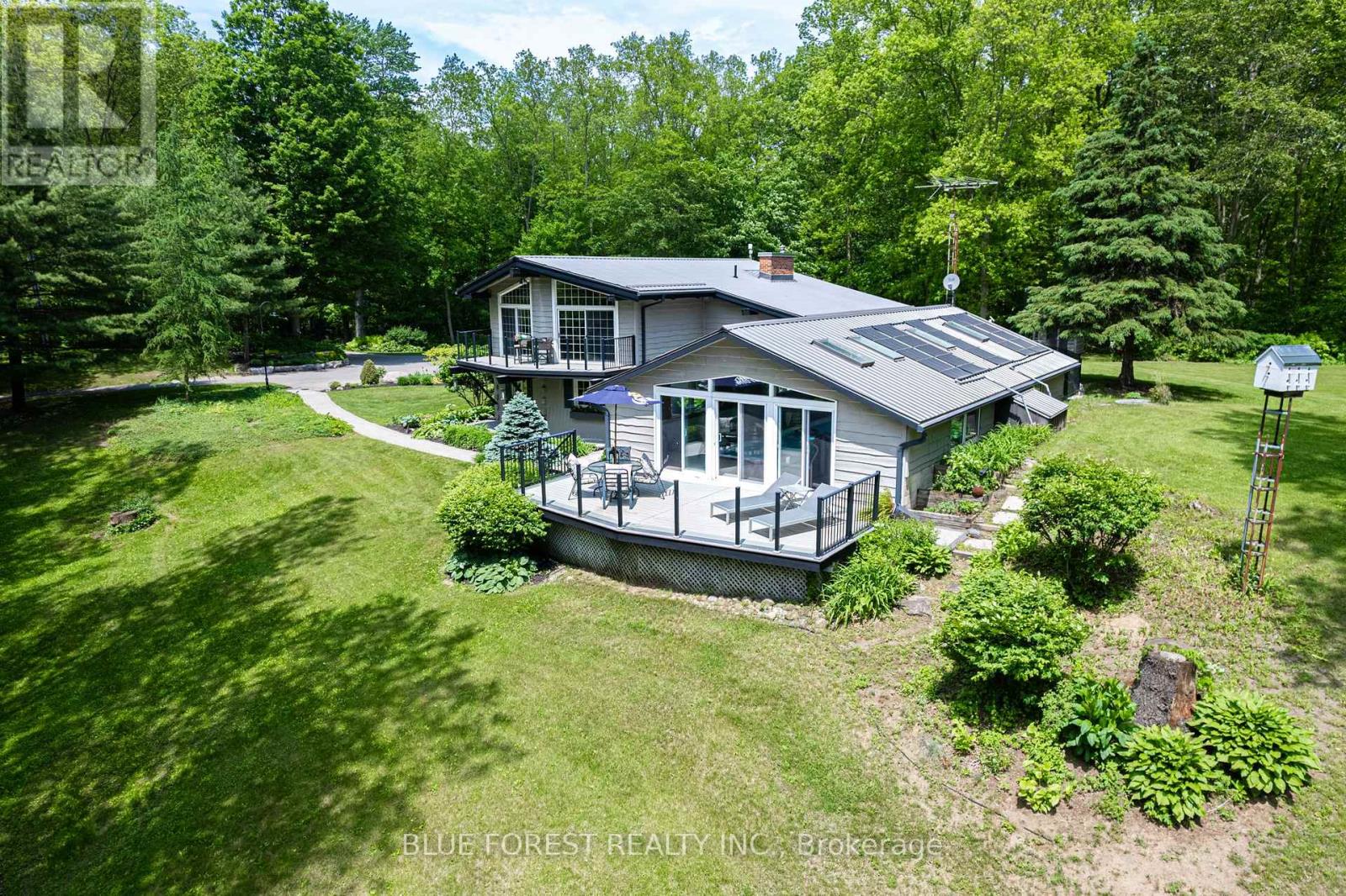 5721 Marion Street, Thames Centre, Ontario  N0L 1G4 - Photo 4 - X12322705