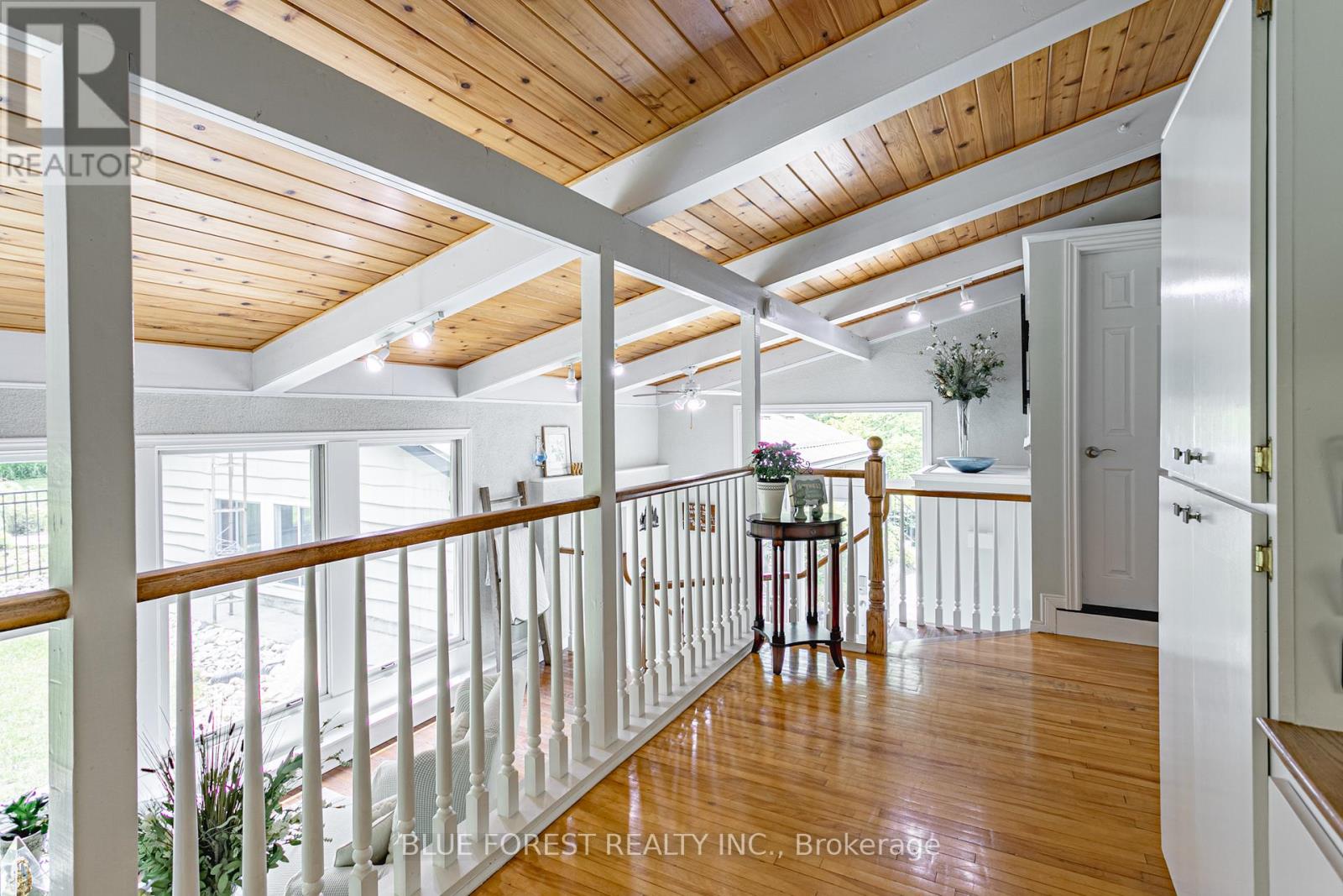 5721 Marion Street, Thames Centre, Ontario  N0L 1G4 - Photo 7 - X12322705