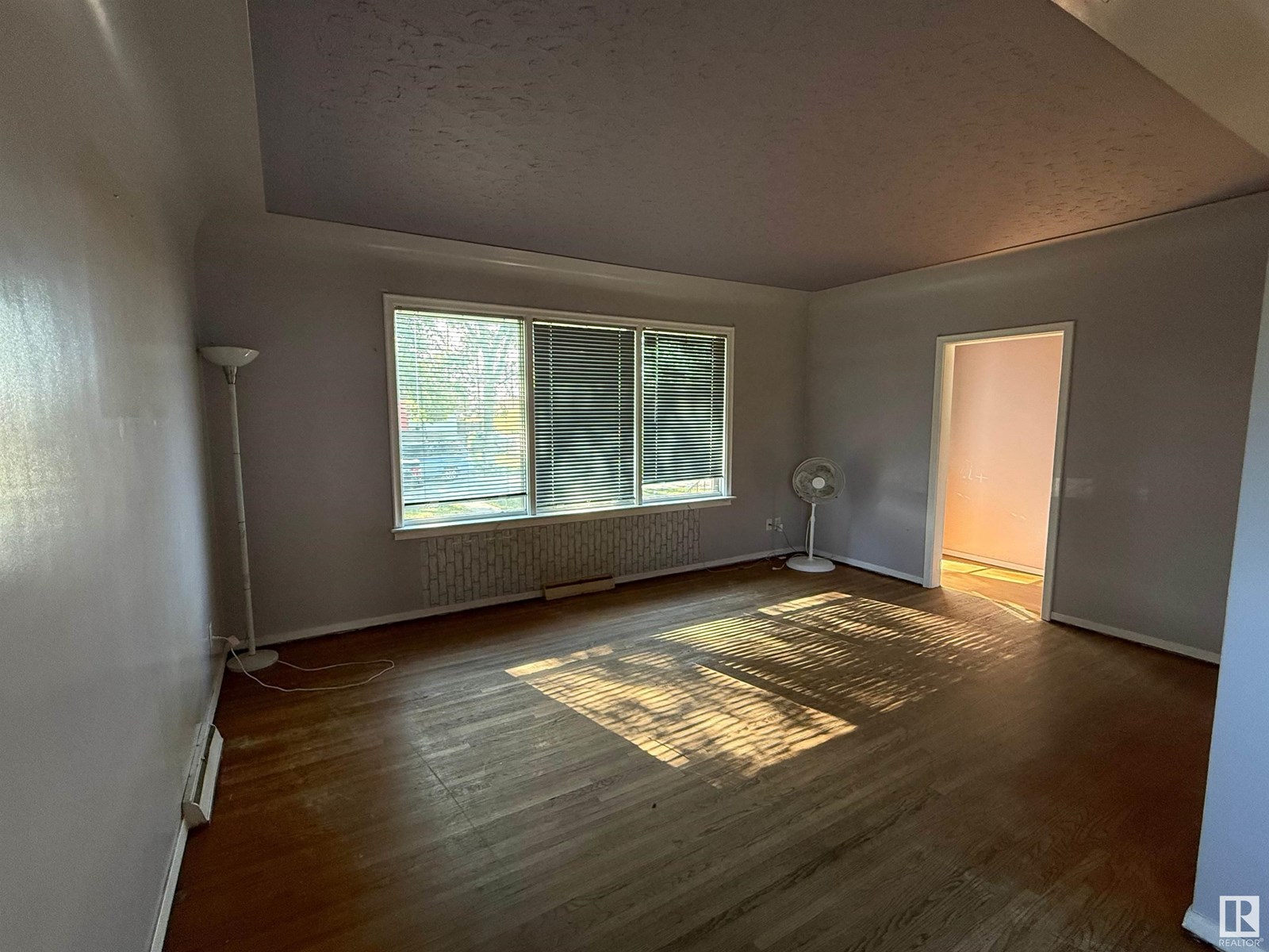12425 126 St Nw, Edmonton, Alberta  T5L 0X2 - Photo 11 - E4451086