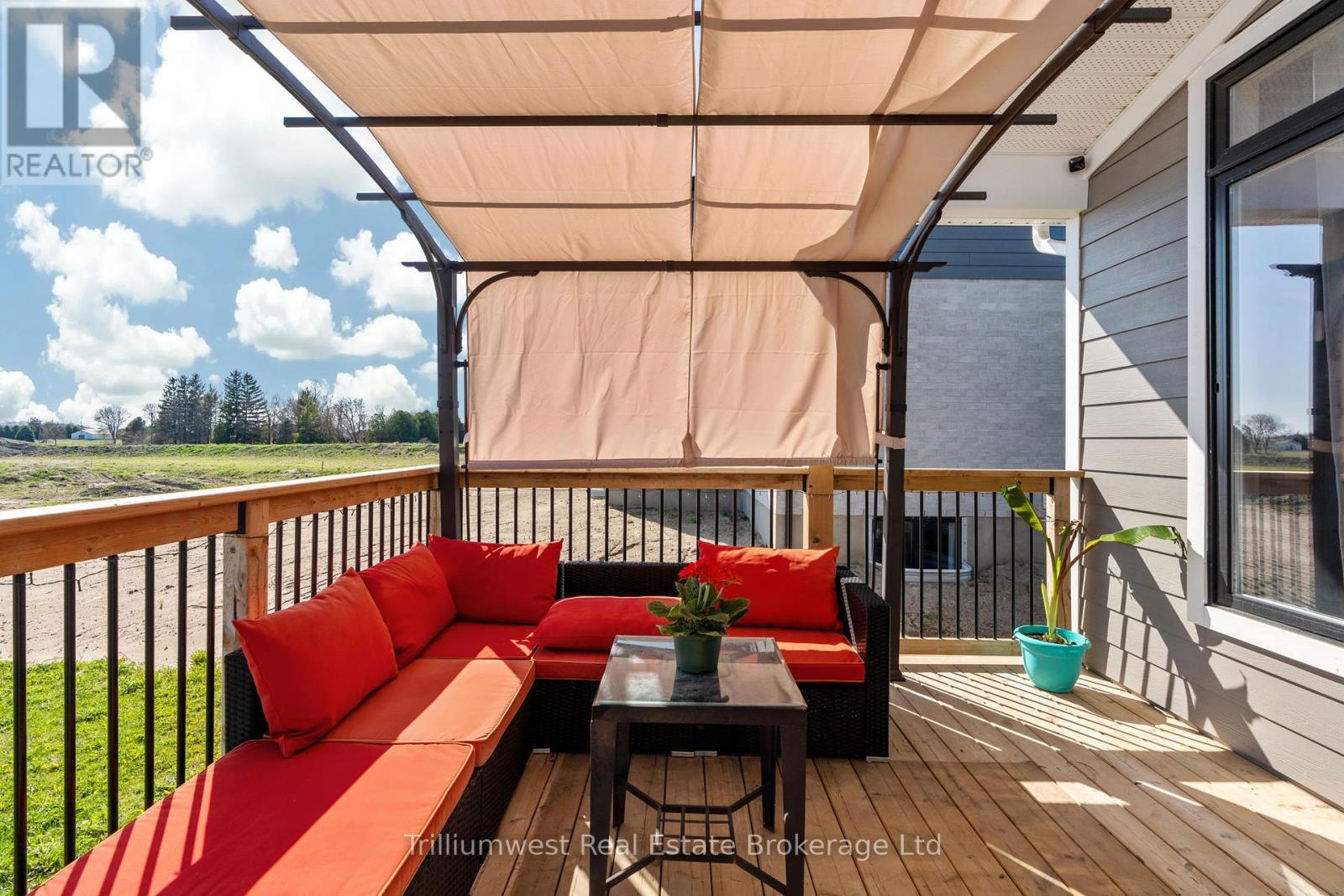 155 Mcleod Street, North Middlesex, Ontario  N0M 2K0 - Photo 41 - X12227872