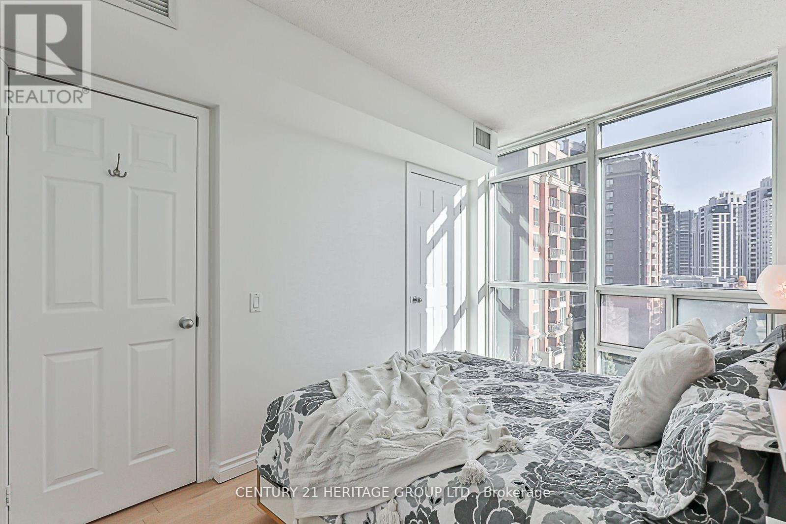 701 - 30 Harrison Garden Boulevard, Toronto, Ontario  M2N 7A9 - Photo 10 - C12113123