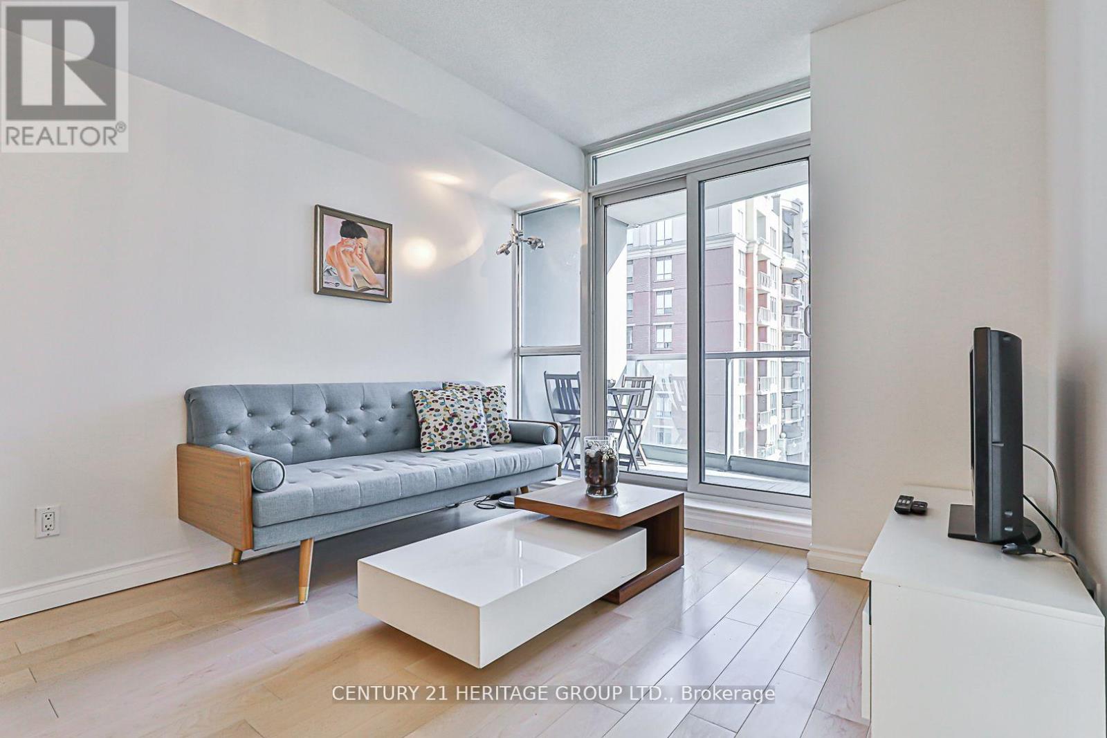 701 - 30 Harrison Garden Boulevard, Toronto, Ontario  M2N 7A9 - Photo 5 - C12113123