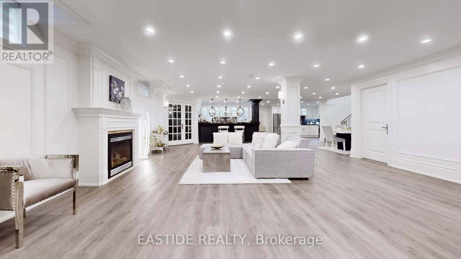 431 Fourth Line, Oakville, Ontario  L6L 5A5 - Photo 31 - W12186366