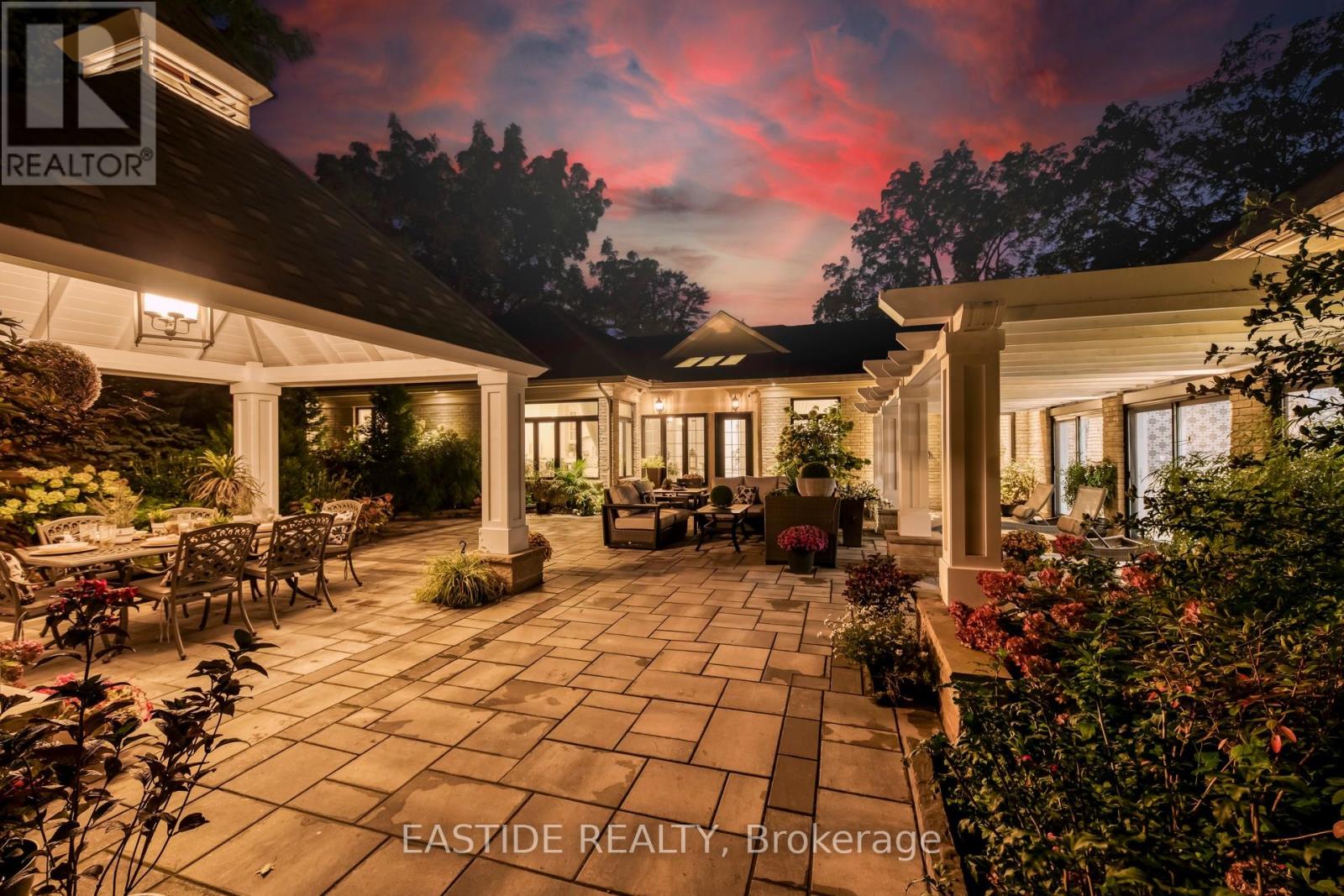 431 Fourth Line, Oakville, Ontario  L6L 5A5 - Photo 40 - W12186366