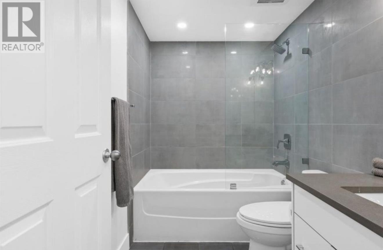 312 555 Abbott  Street Street, Vancouver, British Columbia  V6B 6B8 - Photo 9 - R3033162