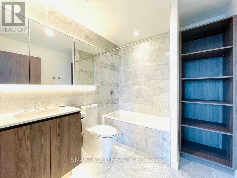 2711 - 19 Bathurst Street, Toronto, Ontario  M5V 0N1 - Photo 17 - C12322374