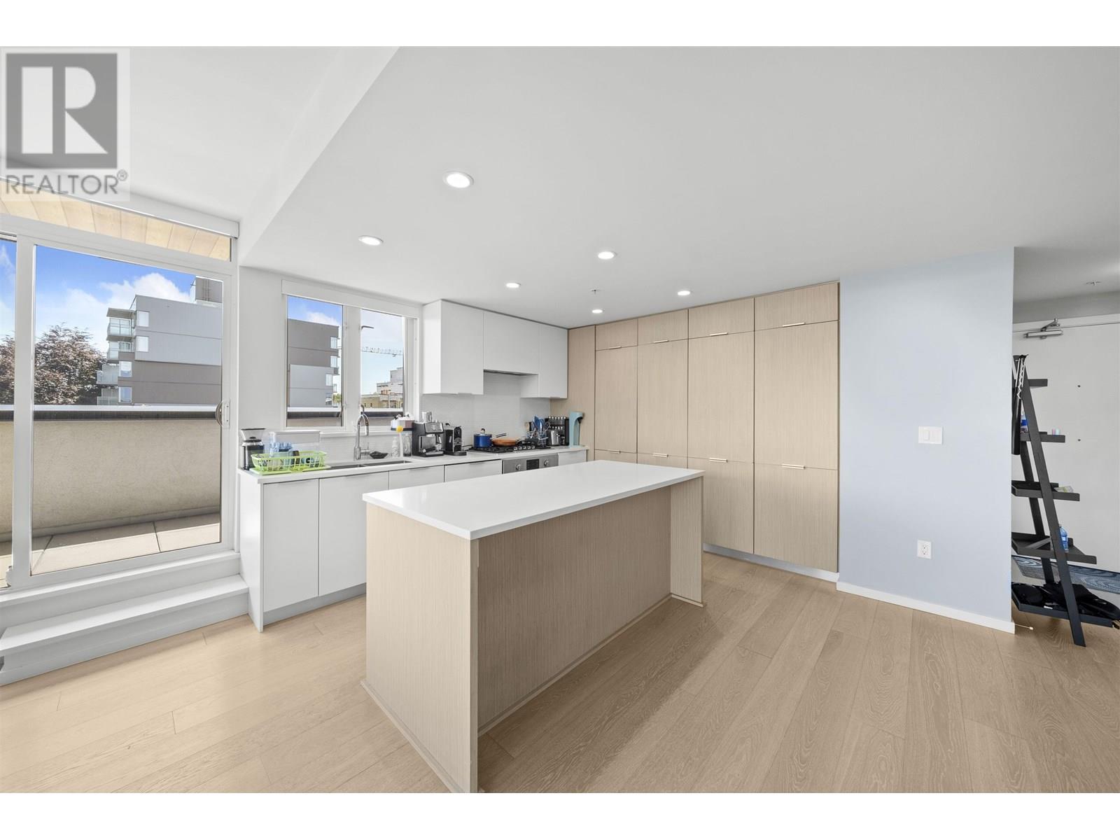 602 5085 Main Street, Vancouver, British Columbia  V5W 2R2 - Photo 8 - R3016121