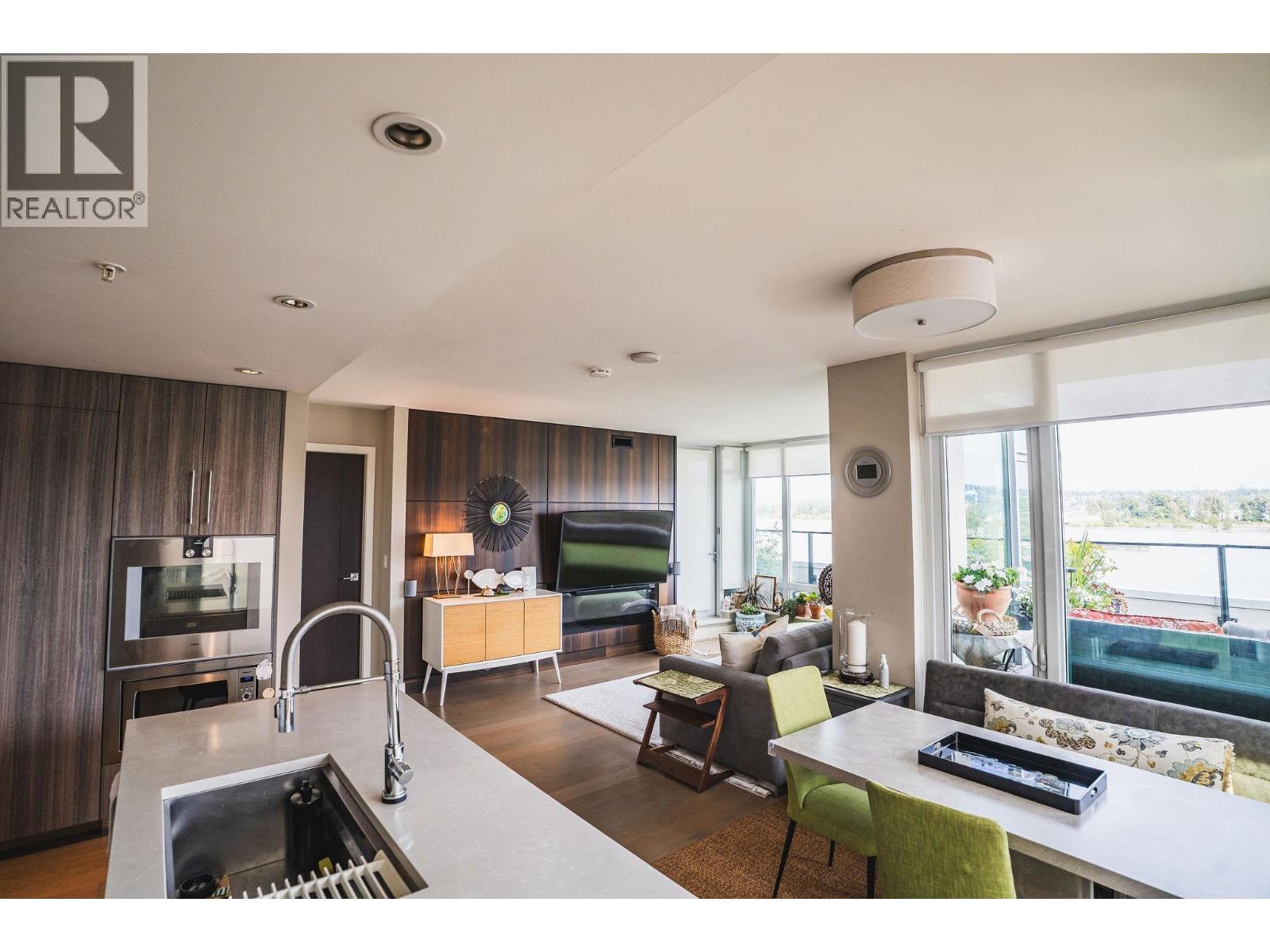 608 210 Salter Street, New Westminster, British Columbia  V3M 0J9 - Photo 9 - R3032802