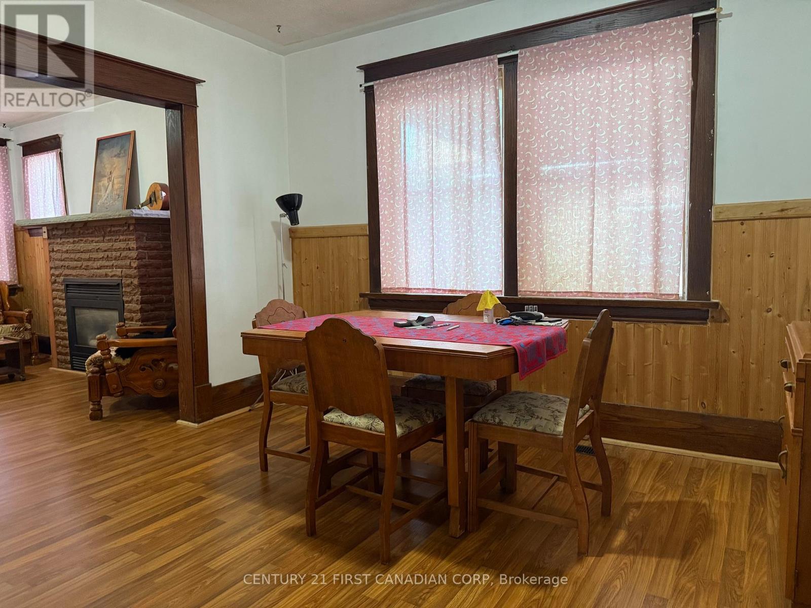 1169 Oxford Street E, London East (East G), Ontario  N5Y 3L7 - Photo 11 - X12204824