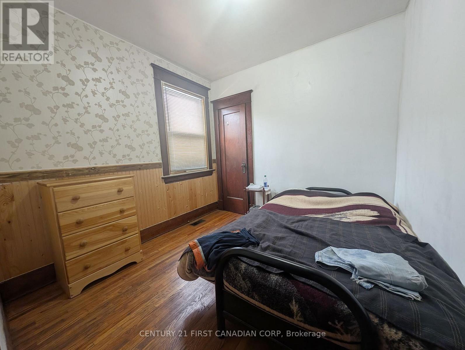 1169 Oxford Street E, London East (East G), Ontario  N5Y 3L7 - Photo 15 - X12204824