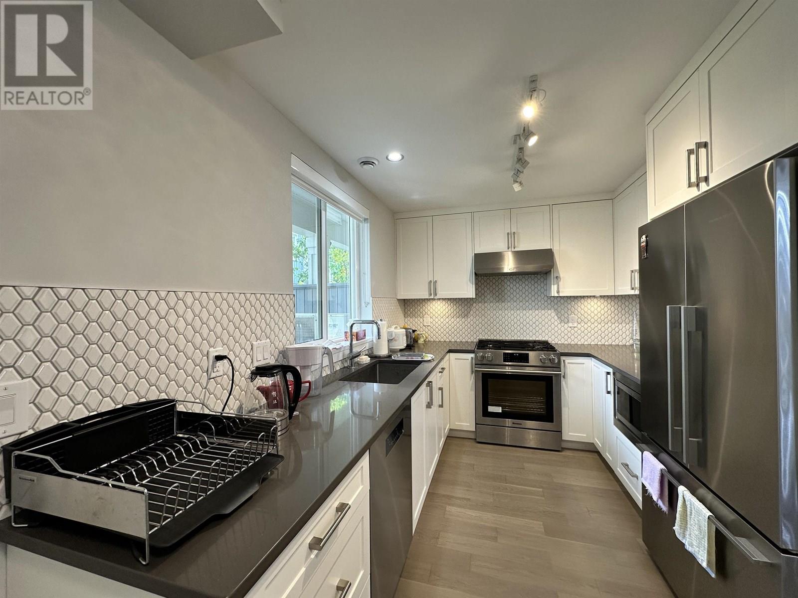 32 7180 Lechow Street, Richmond, British Columbia  V6Y 0K9 - Photo 4 - R3033174