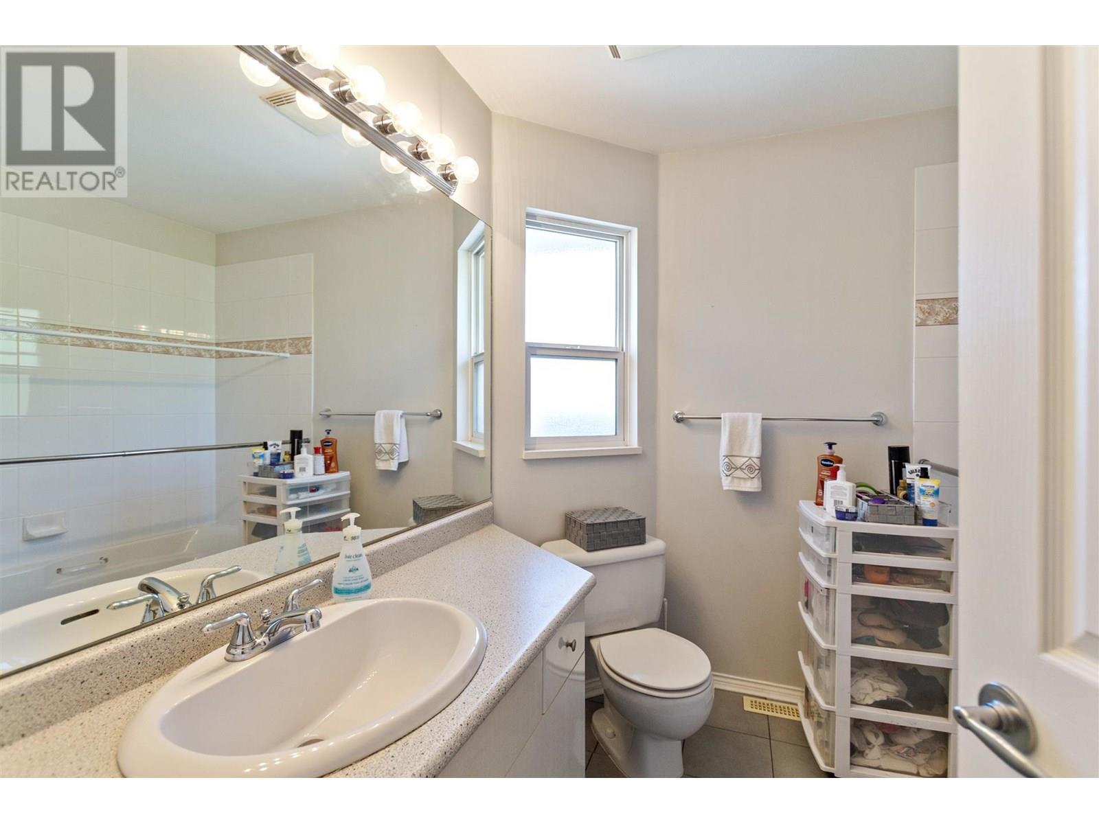 25 8701 16th Avenue, Burnaby, British Columbia  V3N 5B5 - Photo 13 - R3033180