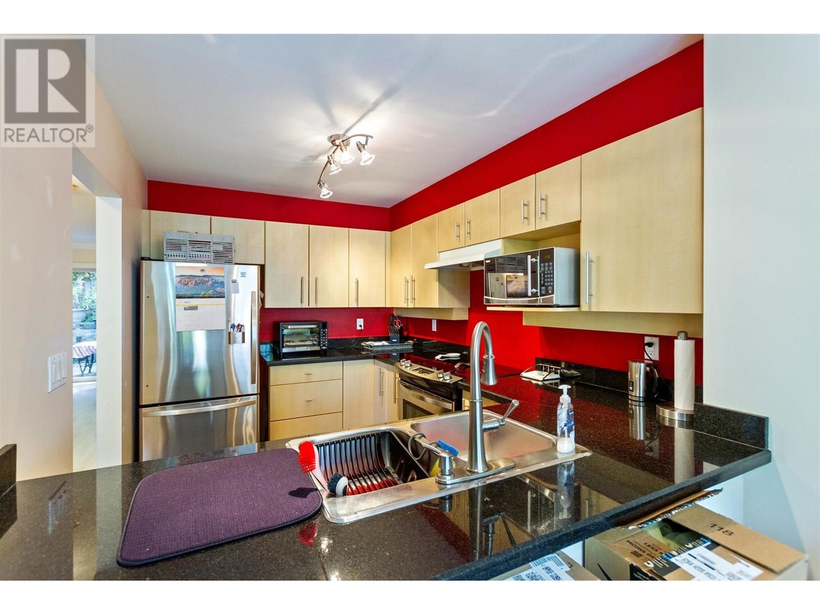 25 8701 16th Avenue, Burnaby, British Columbia  V3N 5B5 - Photo 5 - R3033180