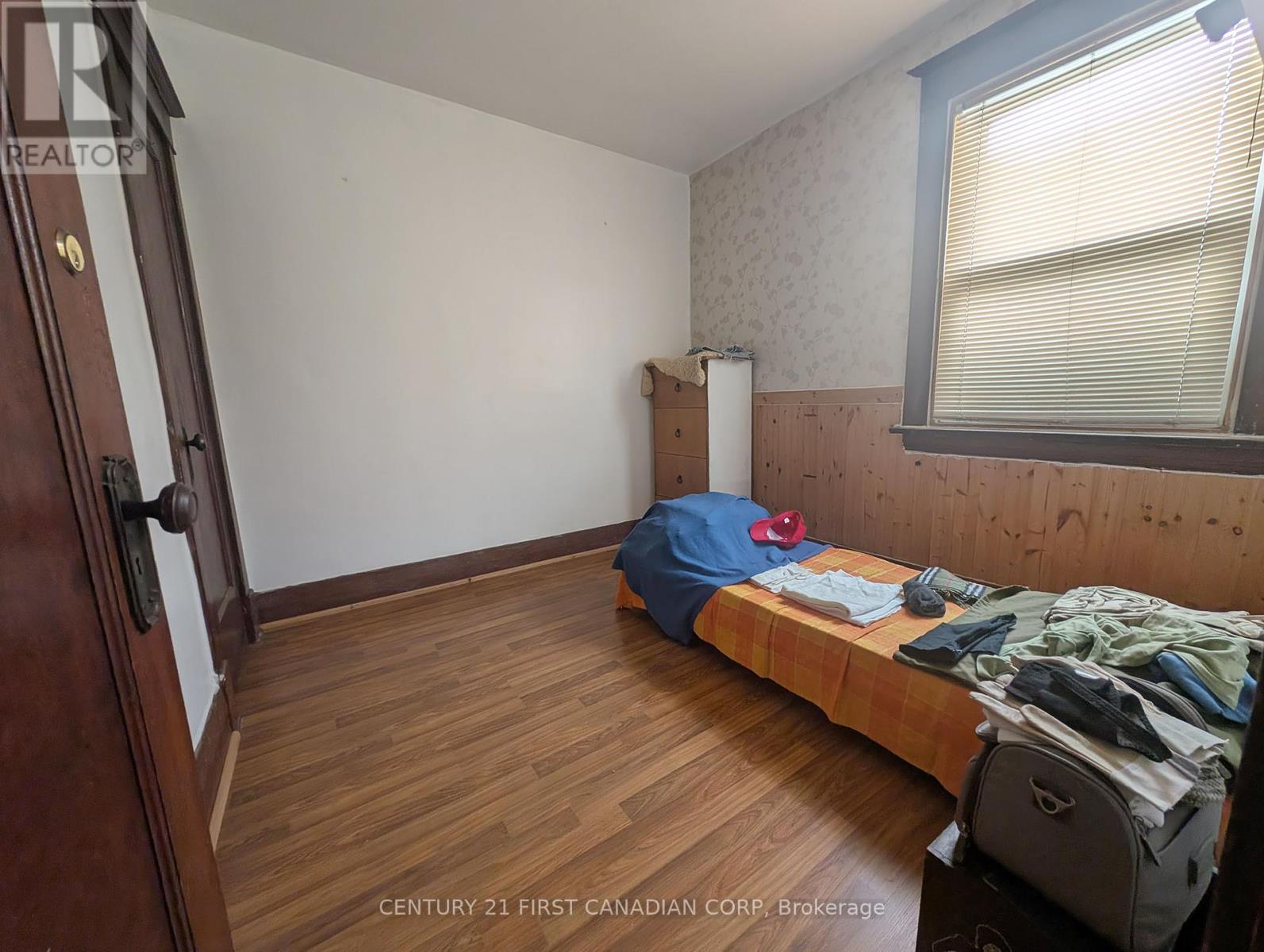 1169 Oxford Street E, London East, Ontario  N5Y 3L7 - Photo 11 - X12204468