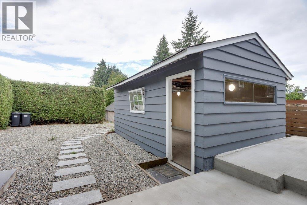 181 W Windsor Road, North Vancouver, British Columbia  V7N 2M9 - Photo 25 - R3015656