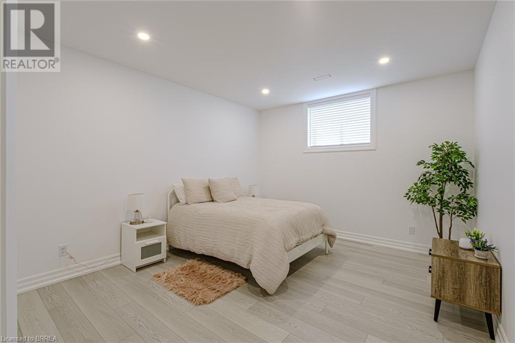 18 Bannister Street, Oakland, Ontario  N0E 1L0 - Photo 38 - 40755525