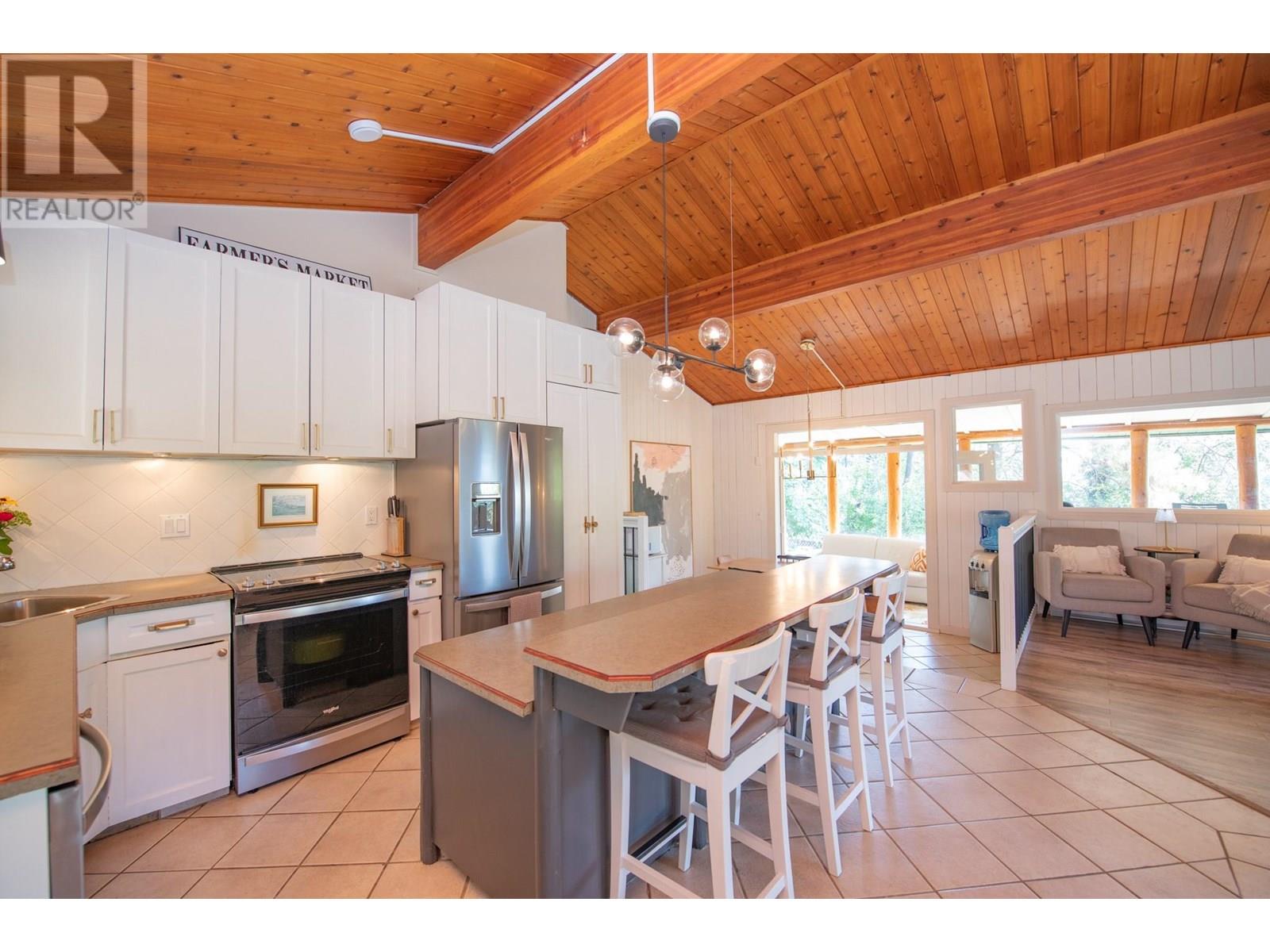374 Kildare Way, Vernon, British Columbia  V1H 2C7 - Photo 21 - 10357815