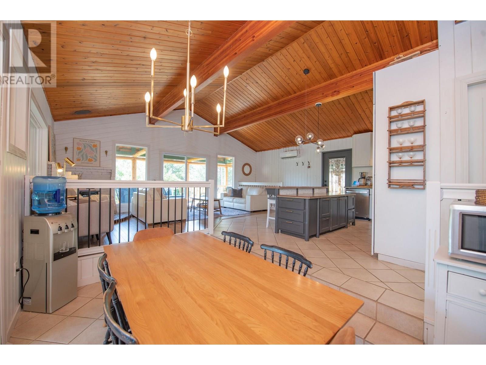 374 Kildare Way, Vernon, British Columbia  V1H 2C7 - Photo 14 - 10357815