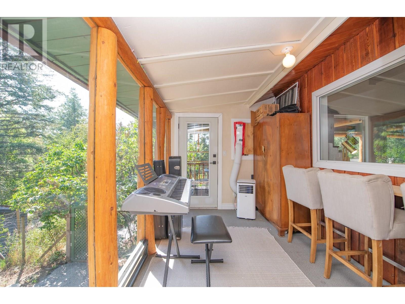 374 Kildare Way, Vernon, British Columbia  V1H 2C7 - Photo 10 - 10357815