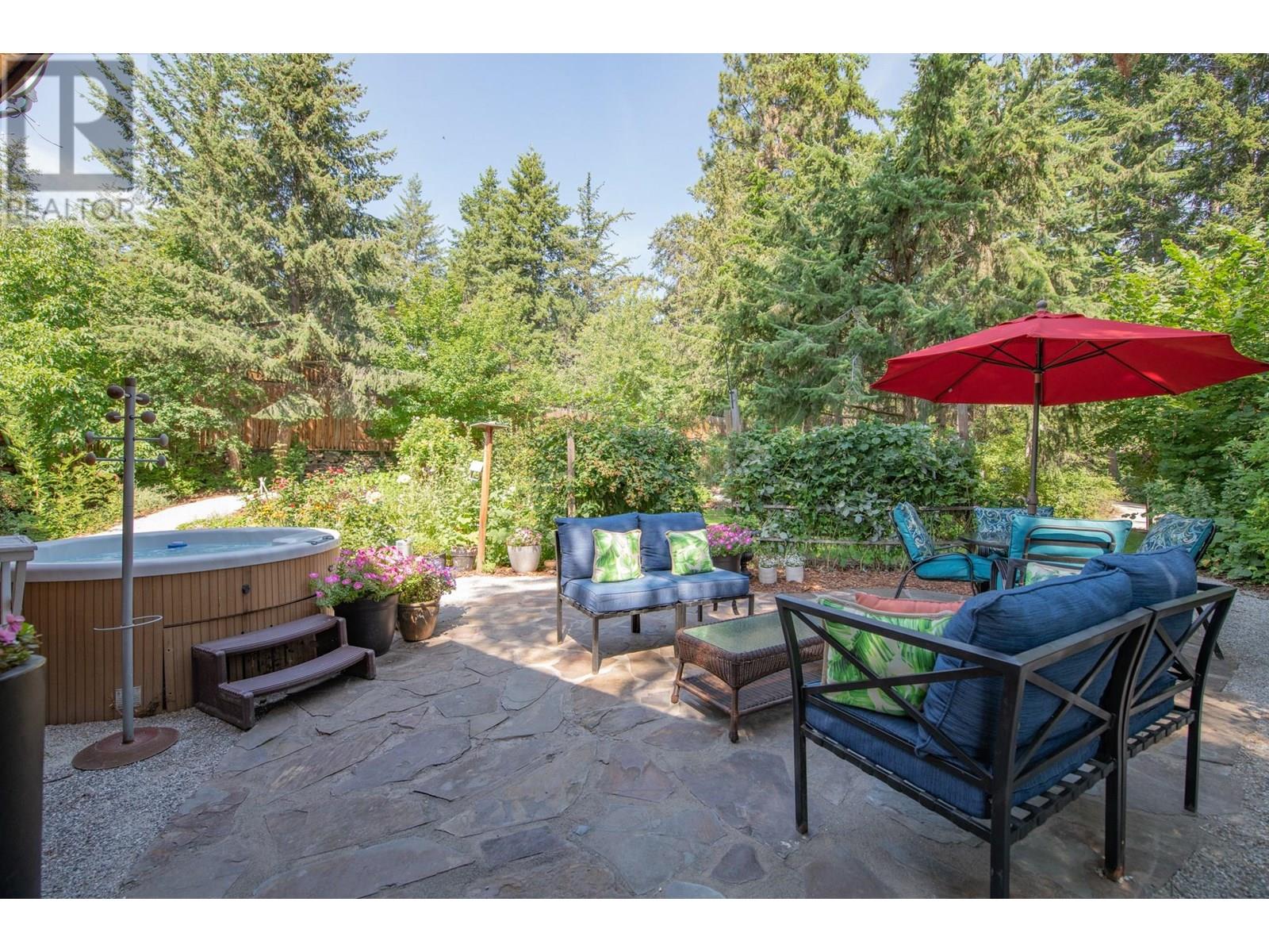 374 Kildare Way, Vernon, British Columbia  V1H 2C7 - Photo 3 - 10357815