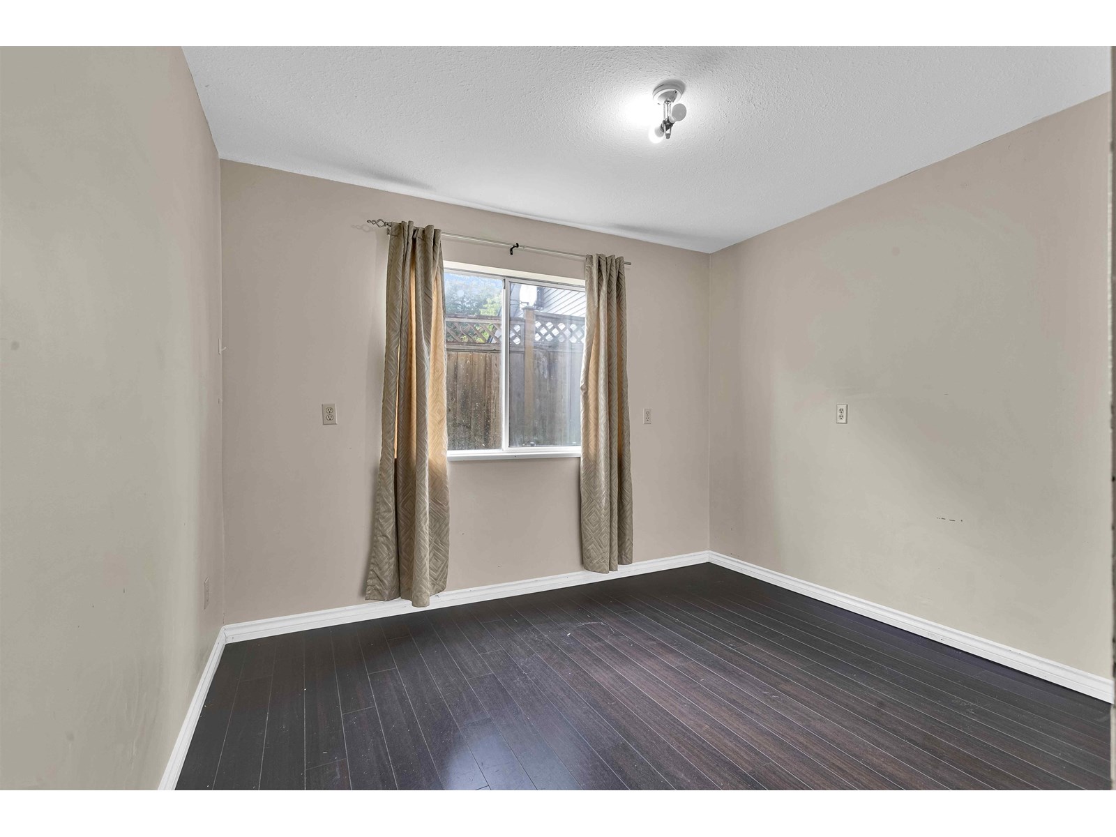 15307 85a Avenue, Surrey, British Columbia V3S 6J4 - Photo 28 - R3031606