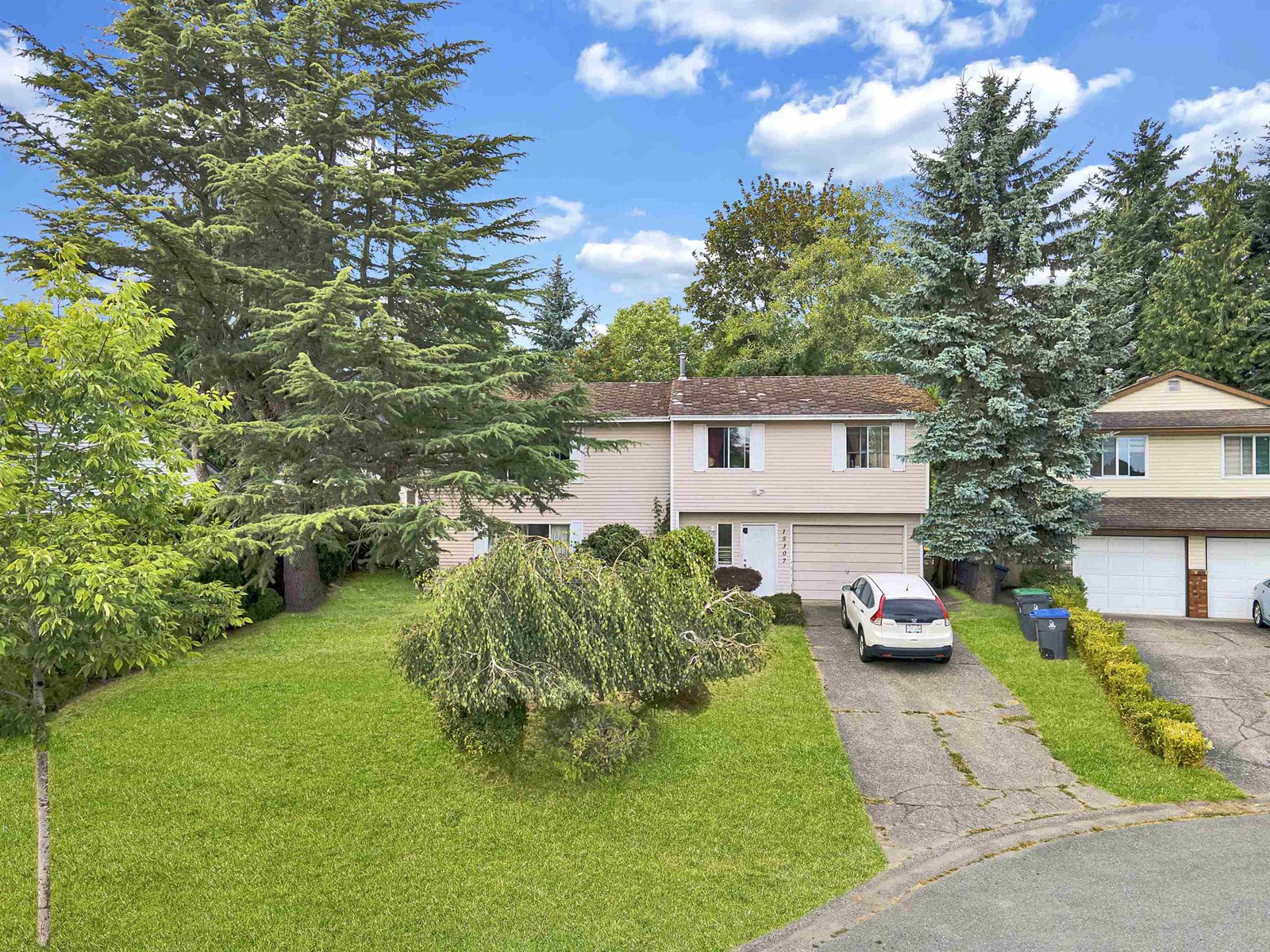 15307 85a Avenue, Surrey, British Columbia V3S 6J4 - Photo 2 - R3031606