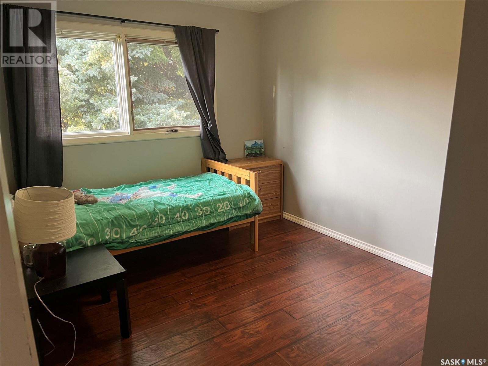 206 3rd Avenue, Caronport, Saskatchewan  S0H 0S0 - Photo 14 - SK014539