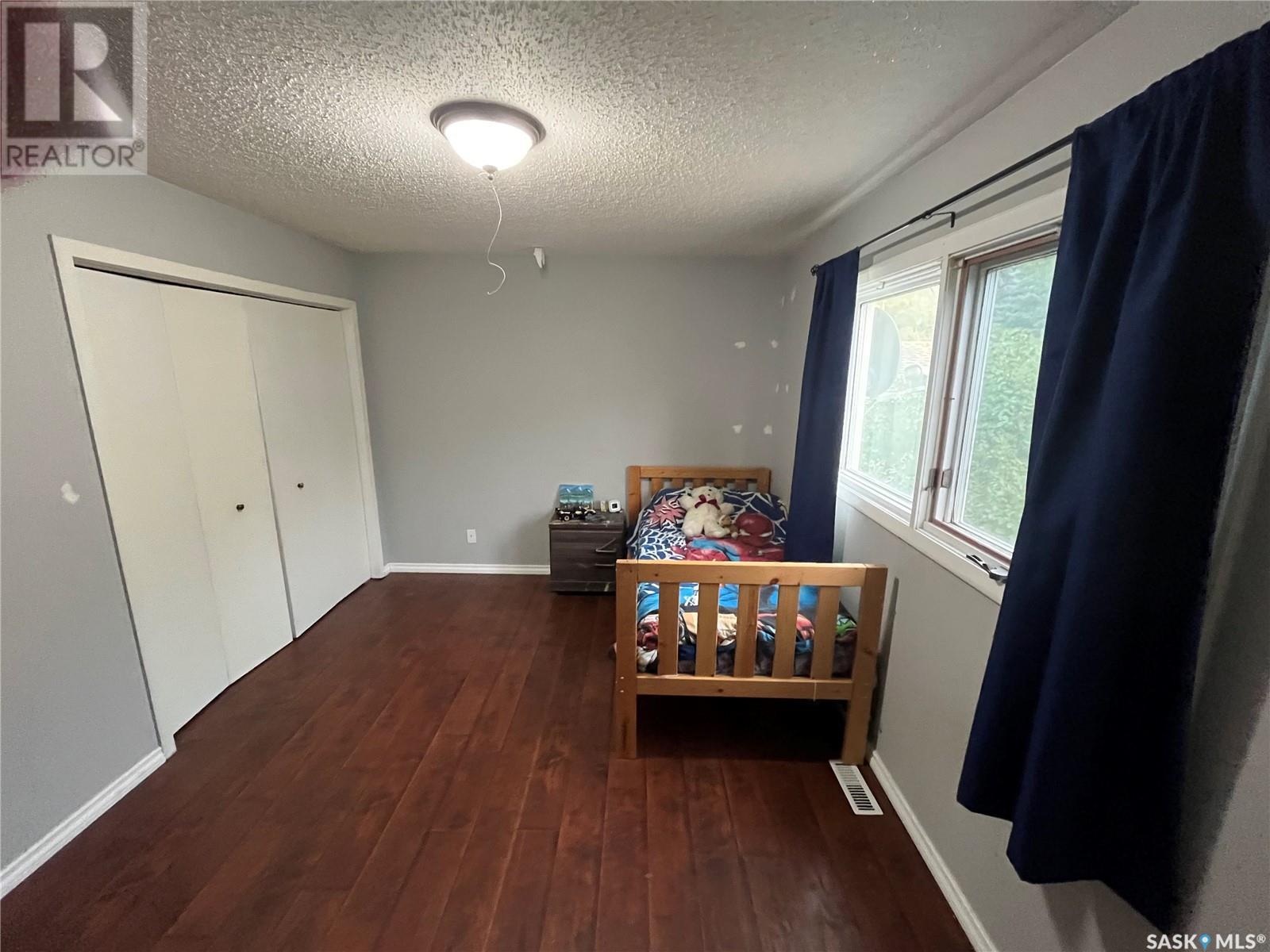 206 3rd Avenue, Caronport, Saskatchewan  S0H 0S0 - Photo 19 - SK014539