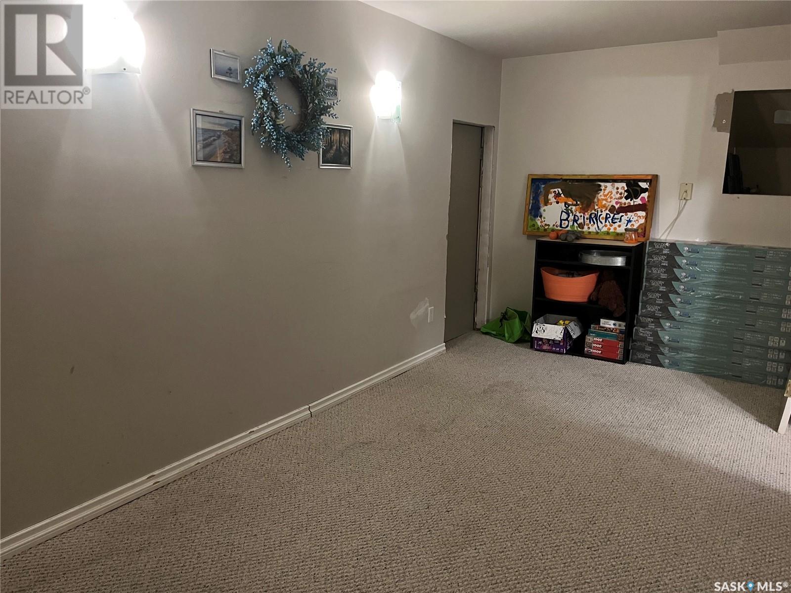 206 3rd Avenue, Caronport, Saskatchewan  S0H 0S0 - Photo 29 - SK014539