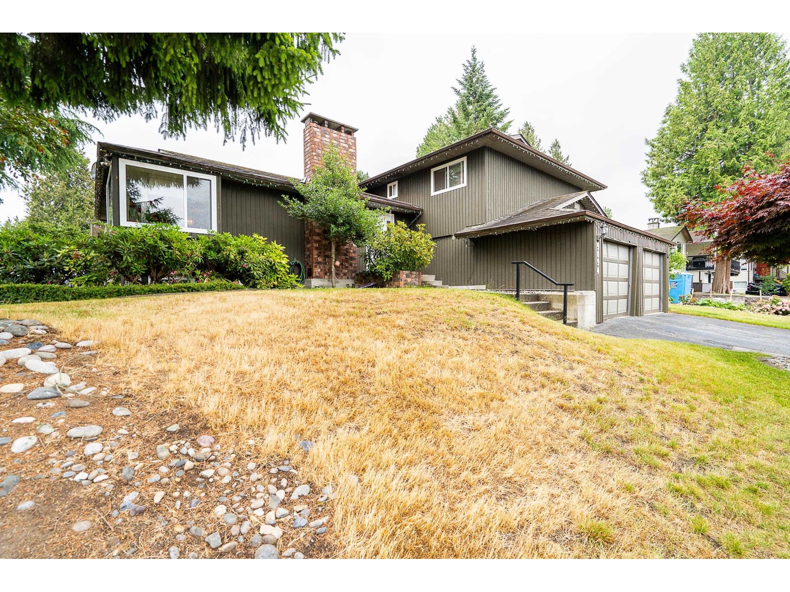 Property at 9094 117 STREET image 4