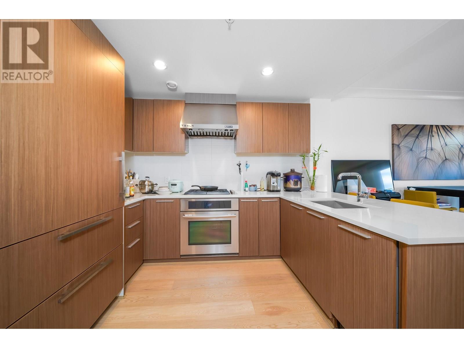 311 6033 Gray Avenue, Vancouver, British Columbia  V6S 0G3 - Photo 9 - R3027461