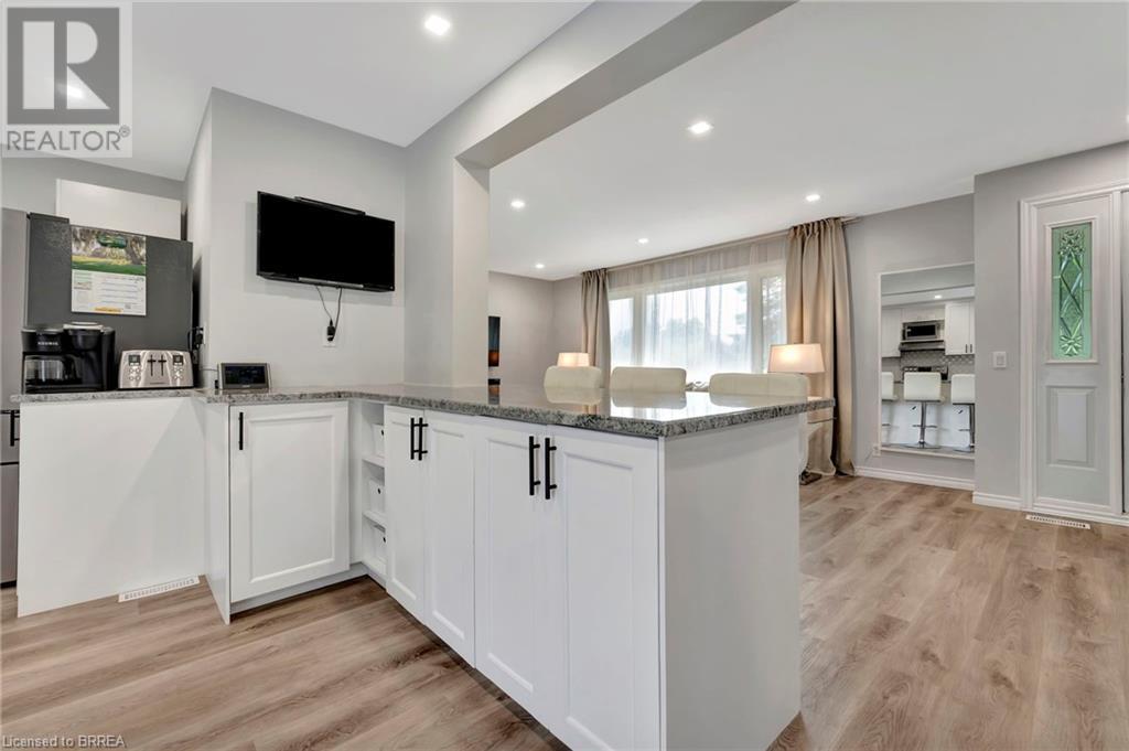 4 Sixth Concession Road, Burford, Ontario N3T 5L7 - Photo 6 - 40747072