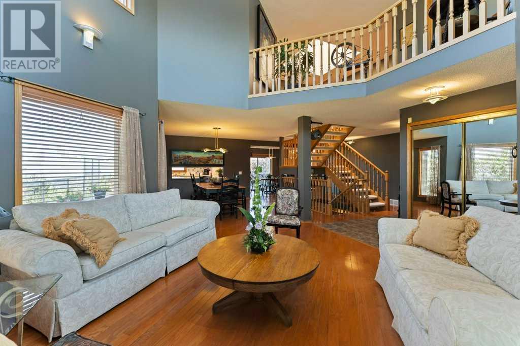 Property at 131 Edgebrook Circle NW image 3