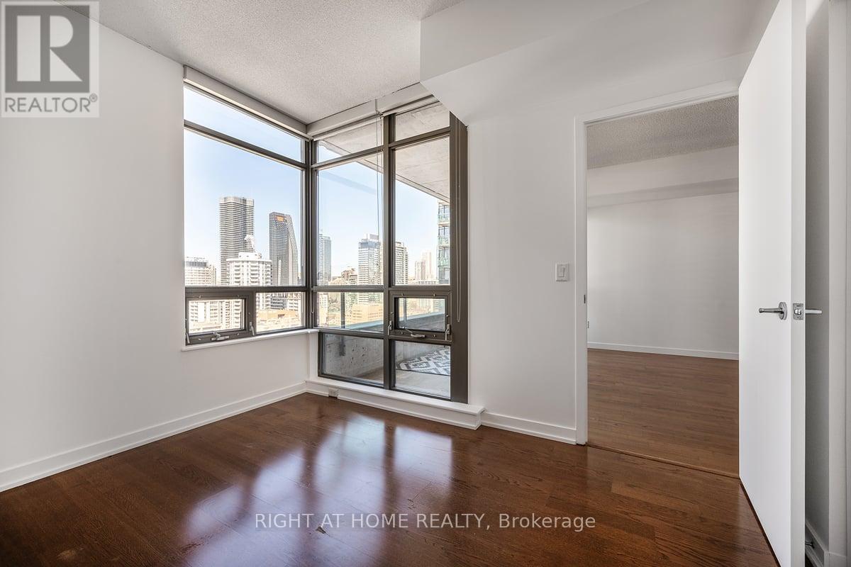 2104 - 281 Mutual Street, Toronto, Ontario  M4Y 3C4 - Photo 20 - C12322844