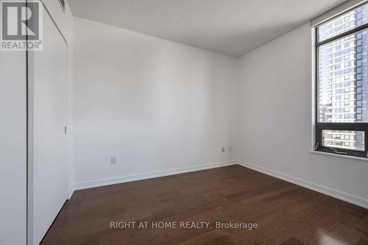 2104 - 281 Mutual Street, Toronto, Ontario  M4Y 3C4 - Photo 23 - C12322844