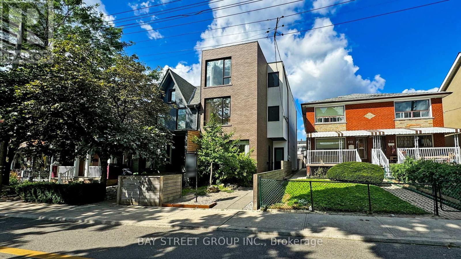 Property at 110B PALMERSTON AVENUE image 2
