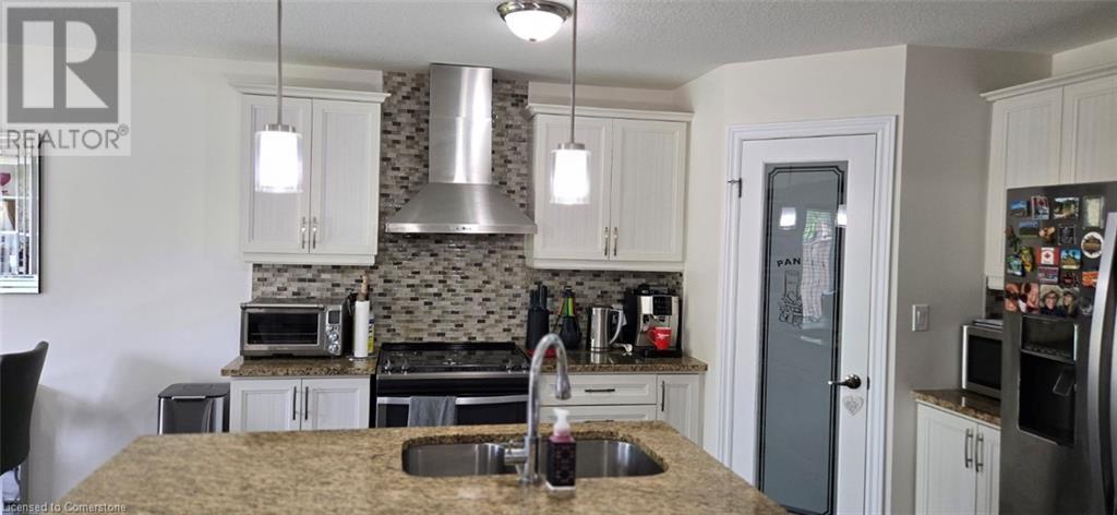 250 Moorlands Crescent, Kitchener, Ontario  N2P 0C4 - Photo 9 - 40744443