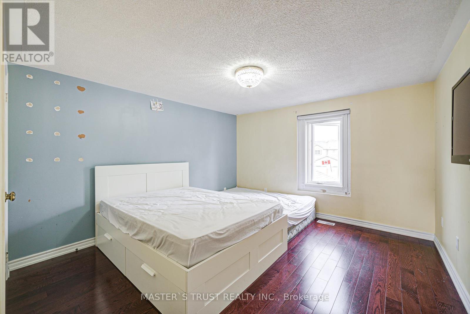 24 Queensgate Court, Markham (Unionville), Ontario  L3R 8L5 - Photo 40 - N12322842