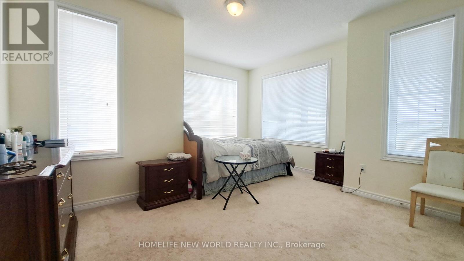 2 Falconridge Terrace, East Gwillimbury, Ontario  L9N 0R2 - Photo 27 - N12301529