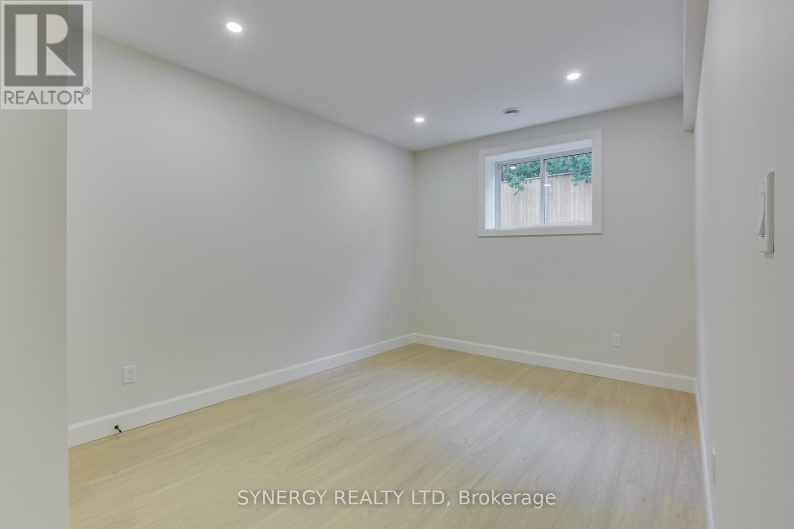 5 Haddon Lane, Strathroy-Caradoc, Ontario  N7G 0B9 - Photo 32 - X12322889